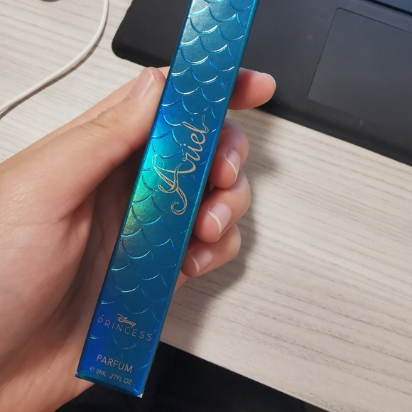 DefineMe Ariel Disney Travel Perfume 0.27 FL OZ - Picture 3 of 5